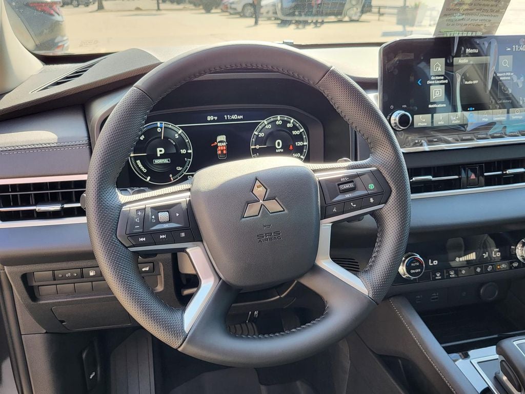 2025 Mitsubishi Outlander PHEV SE