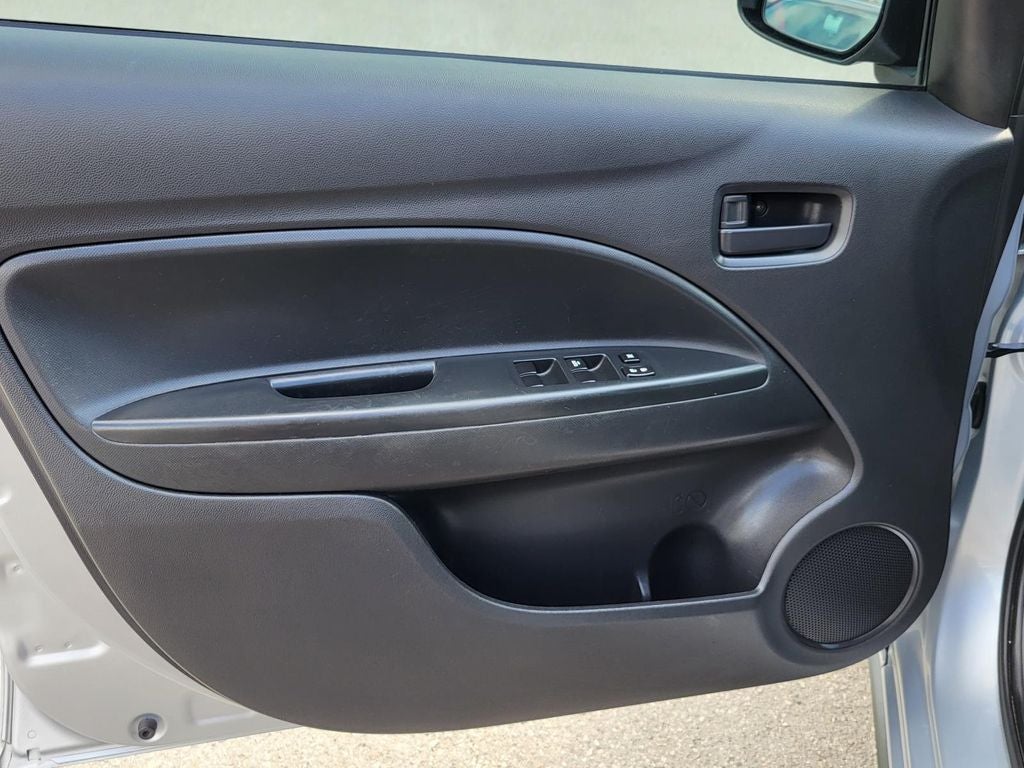 2024 Mitsubishi Mirage G4 ES